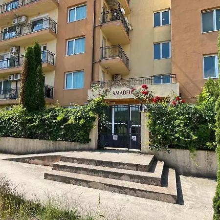 Amadeus I 25 Sunny Apartman